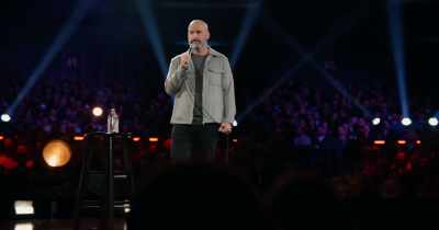 He just goes, "Hey, Tom!" - Tom Segura: Sledgehammer