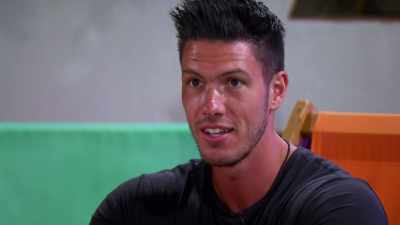 He is keen
on getting to know
both you and Tina. - Love Island