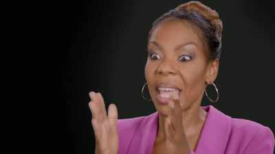 He kept it away from me
for a reason. - Surviving R. Kelly