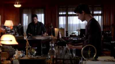 He kept everything
organized, but there's just... - Kyle XY