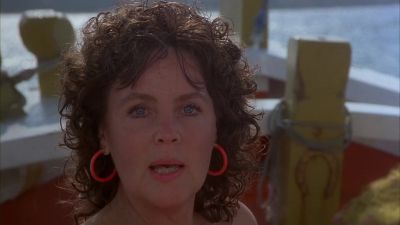 He kissed me stretch marks - Shirley Valentine