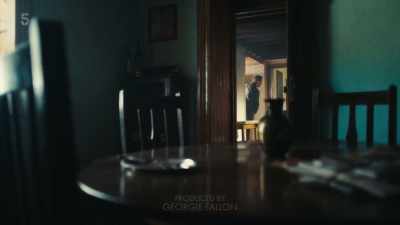 HE KNOCKS - Dalgliesh