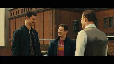 He knows all the coolest
roofs to book me on - Pitch Perfect: Bumper in Berlin