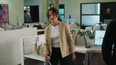 He knows this is complicated - A Big Fat Family Christmas