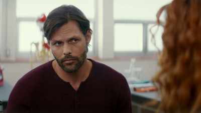 He left me the house, - Reindeer Games Homecoming
