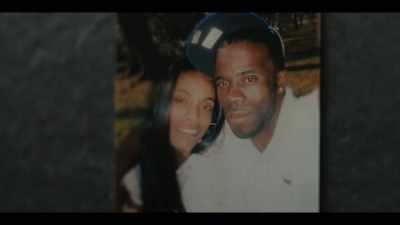 He was living with his girlfriend
at the time, - Street Food: USA