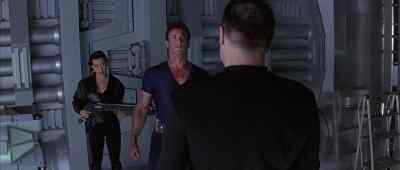 He looks a lot like you. - Judge Dredd