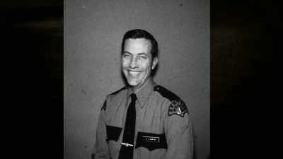 He loved having
women in law enforcement - Ted Bundy: Falling for a Killer