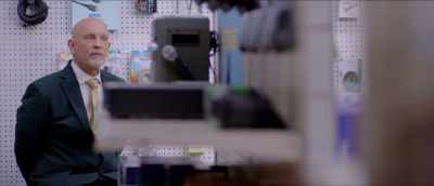 He made them take
money from the registers, - Rogue Hostage