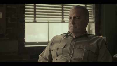 He must've hung up as soon
as he went to voice mail. - American Rust