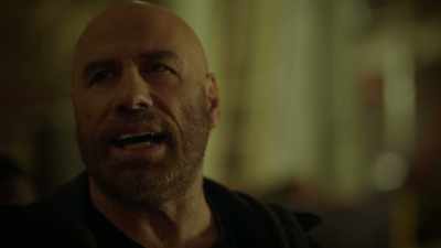 He nearly died within these walls. - Die Hart