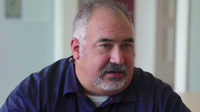 He needed to get others
to believe in his story. - Killers: Caught on Camera