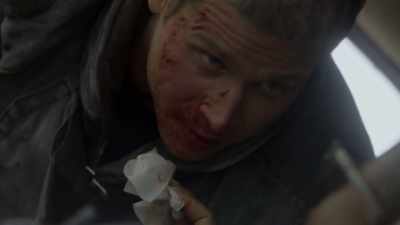He needs our help.
I'm gonna go up top, - 9-1-1