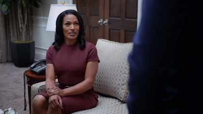He is not to be trusted
to make decisions - Tyler Perry's The Oval