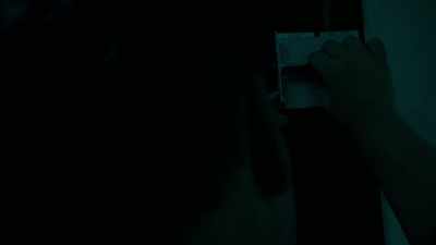 He has now disabled that
magnetic field between the two. - Inside the Heist
