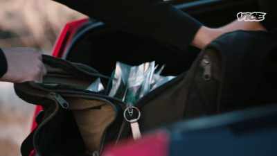 He opened the bag,
and as soon as he opened, - I Was a Teenage Felon