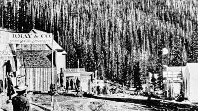 He opened up a store on the avenue here. - Jews of the Wild West