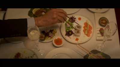 He orders everything on the menu, - The Tinder Swindler