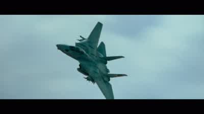He overshot! - Top Gun