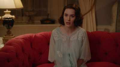 He packed up my suitcase, - The Marvelous Mrs. Maisel