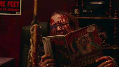 - He paused it.
- We need to get the hell outta here. - The Last Video Store