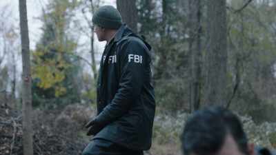 He picked up his mail,
dumped off the car in Norton, - FBI: Most Wanted