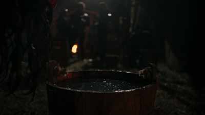 He put barrels with water, - Rise of Empires: Ottoman