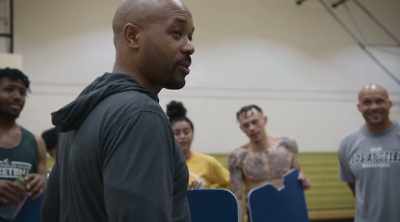- He put his...
- Family. - Last Chance U: Basketball