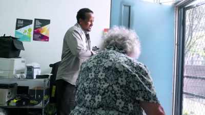 He is putting his intelligence - Miriam Margolyes: Australia Unmasked