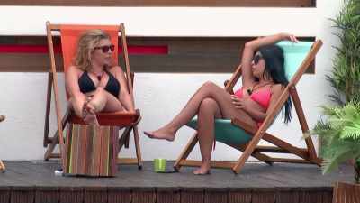 ‐He really is.
‐OLIVIA: At first I think - Love Island