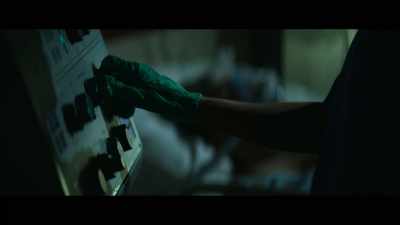 "He was resuscitated,
but his blood pressure was low, - Trust No One: The Hunt for the Crypto King