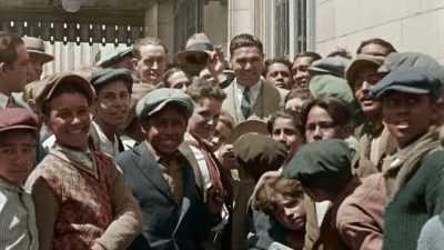 HE RETIRES AT AGE 33 - America in Color