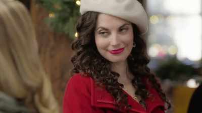 He said he was ready to
start dating again, - The Secret Gift of Christmas