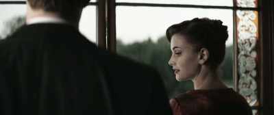 He said I looked
like a de haviland, - Crooked House