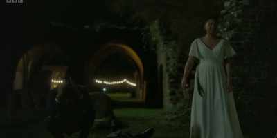 He said it was an accident!
He hit him with a bottle. - The Pact