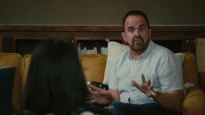 He said, oh you know, we should
get someone over, I said okay, - Couples Therapy