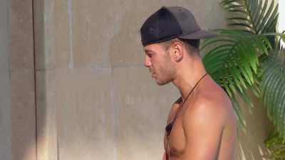 He said, "Scott, I never seen
you like this before." - Love Island