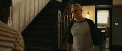 He said the house
is going up for auction - Sweet Dreams