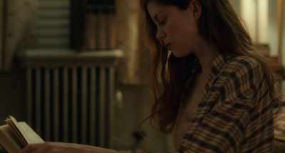 He sat on her, pinned
her arms to the ground, - Three Christs