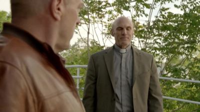 He saved us. - Under the Dome