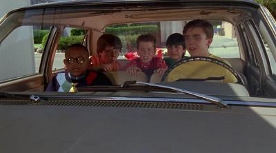 He saw me, saw me!
I'm dead! - Malcolm in the Middle