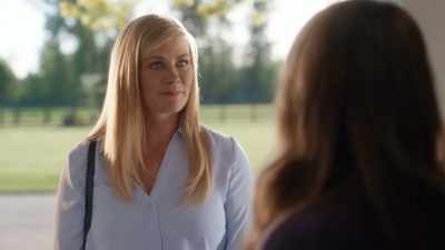 He saw Stephanie leave at30, - Chronicle Mysteries: The Deep End