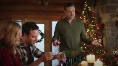 - He says it every year. - Unwrapping Christmas: Olivia's Reunion
