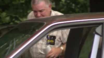 HE SAYS HE DIDN'T GET
ANY DETAILS - Hometown Homicide