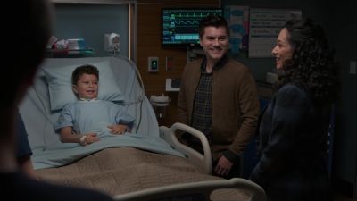 He says it hurts, - The Good Doctor
