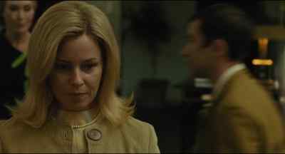 He sees you. - Call Jane
