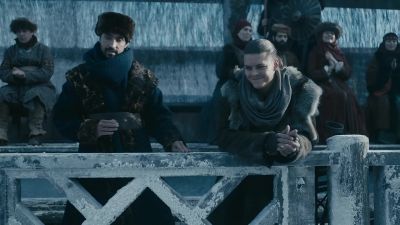 He sends you this cross... - Vikings
