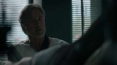 He was sitting right here in this chair - Watchmen