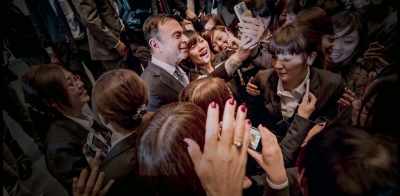 He started to change his appearance. - Fugitive: The Curious Case of Carlos Ghosn