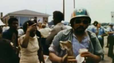 He starts his little
demonstration
and he gets drowned out - Mighty Ira